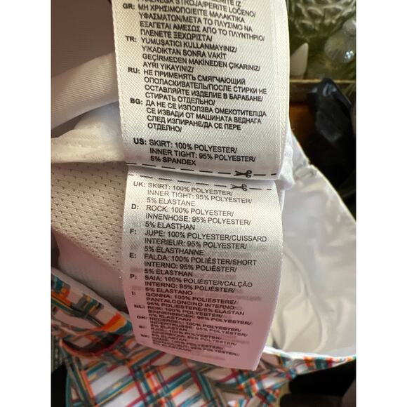 Adidas size 8 colorful golf skort - Picture 5 of 5